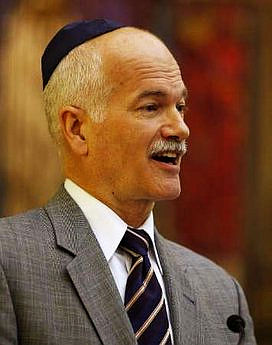 new-democrats-leader-jack-layton-speaks-during-the-canadian-jewish-congress-90th-anniversary-plenary-assembly-in-toronto-may-31-2009, décédé 1950-2011.jpg