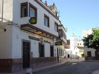 plaza del teatro-banco hispano-al fondo la mesquita-1.jpg