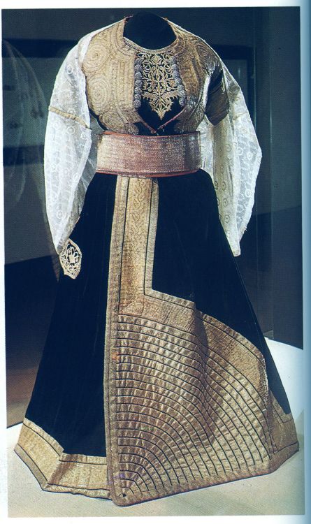 grande robe juive marocaine.1.jpg