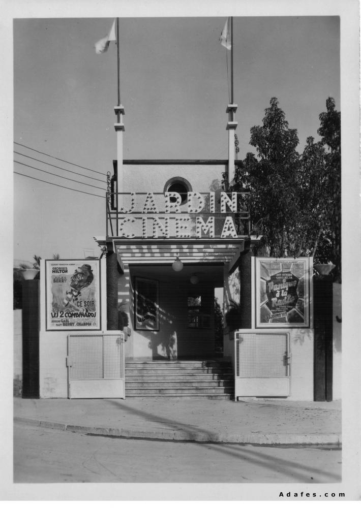 Cinema Le Jardin facade jour 1939 v2.jpg