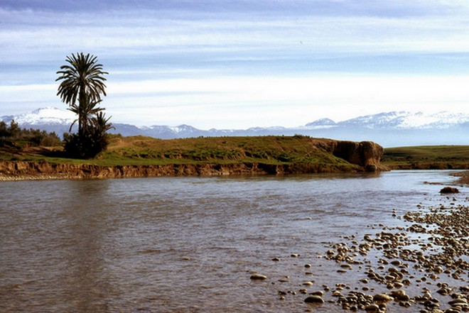 065  -Maroc 1970-Oued Day et Tassemit enneigé Bis.jpg