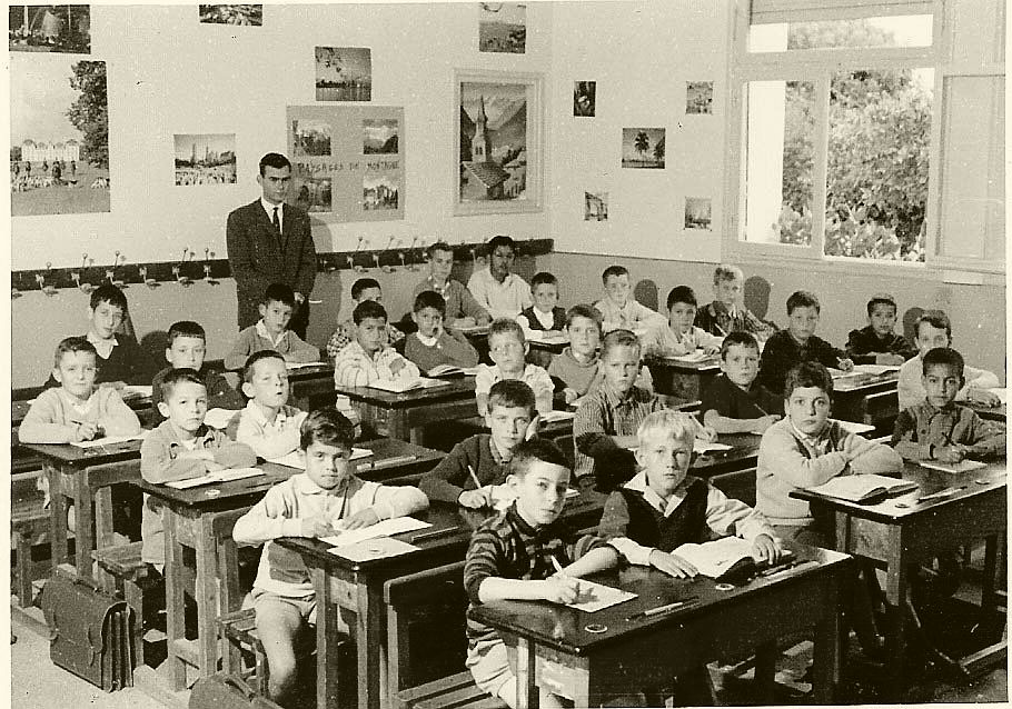 Ecole Saint Jean Baptiste de La salle 1962-63 CoursElementaire 2.jpg