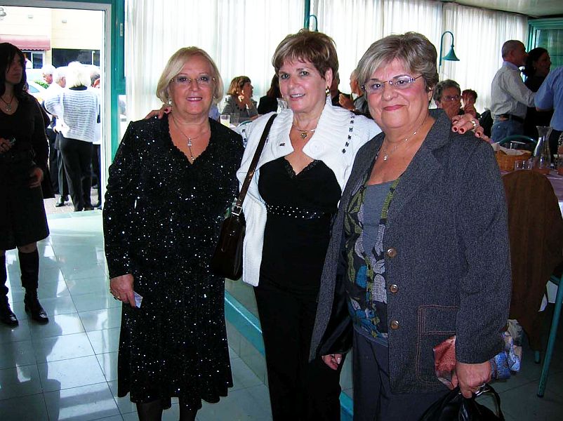 Mimi Eljam , Olga Cohen Perez et une amie 1.jpg