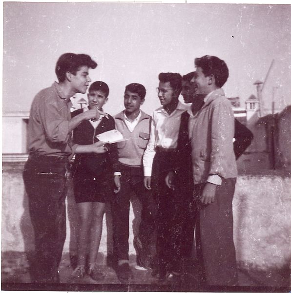 Raphy Cohen et ses éclaireurs à Rabat des années 50.jpg
