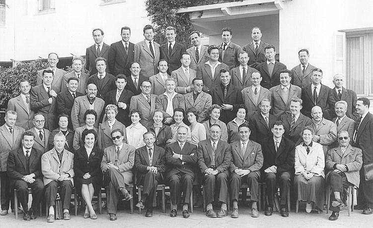Toute l\'administratio 1958-59 Proto, Censeur, Surge, JG Mantel et autres profs.jpg