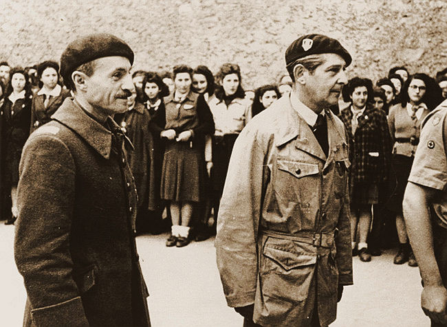 Robert Gamzon et les chefs de la Résistance Française, Grenoble 1944.jpg