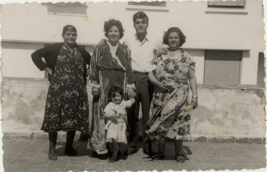 mama Esther,Maman, Judex, Tia Messodi,Viviane en 1955.1.jpg
