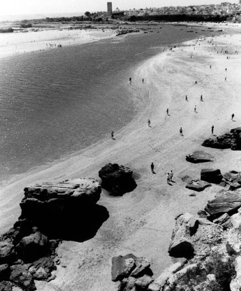 Beach along Oued Bou Regreg, Rabat.1.jpg