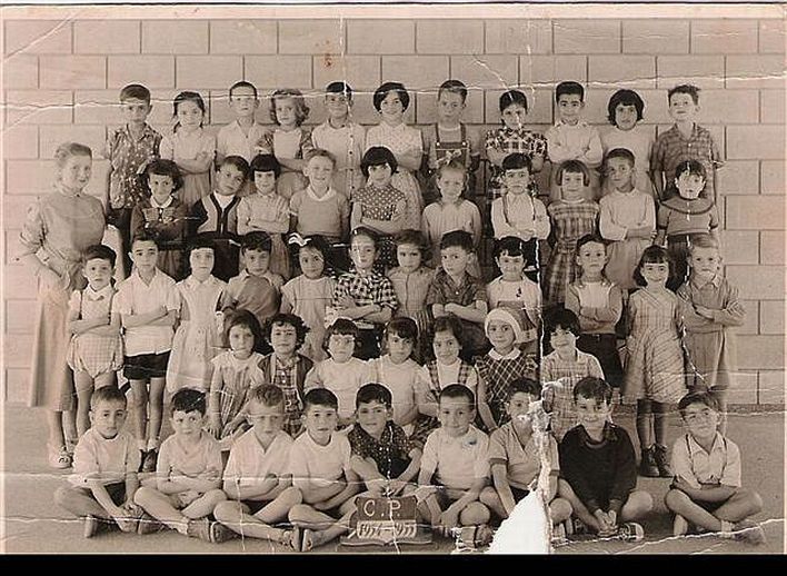 photo de classe 1954-55 , cours preparatoire, Suzanne Labbouz et ses camarades.jpg